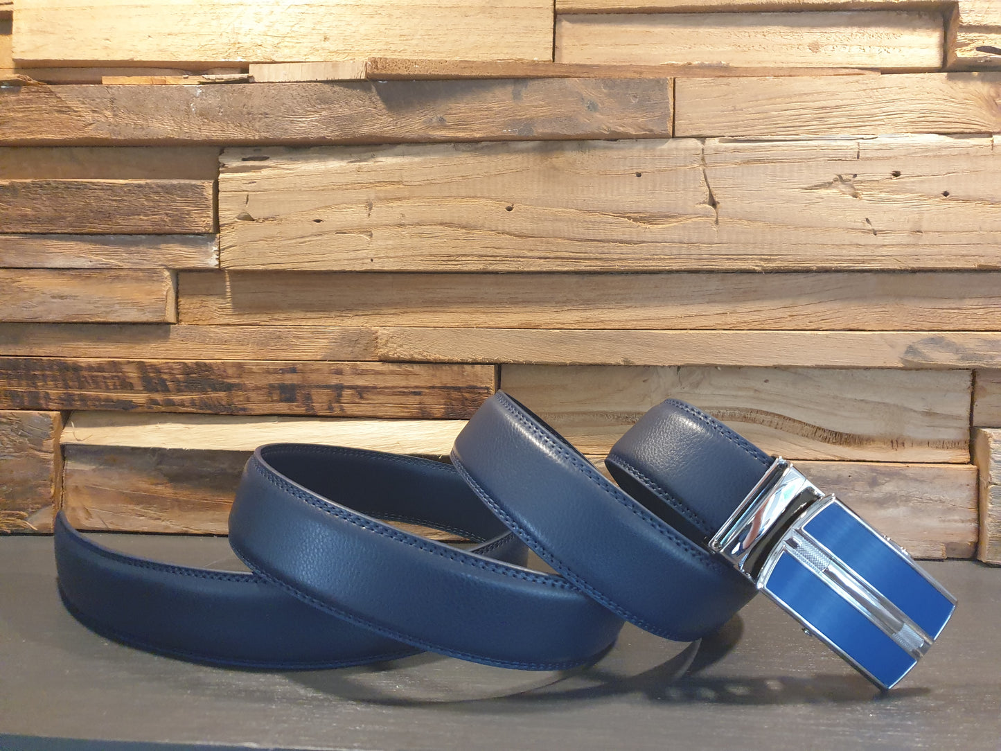 WooDuck Lederen riem met Automatische gesp  - Model 3 - blauw